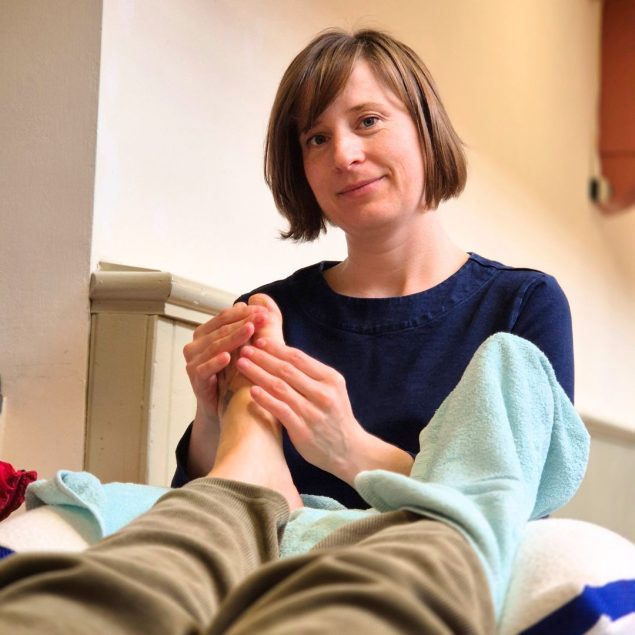 Ildiko Horvath reflexologist, member of the Association of Reflexologists (AoR). Offers mobile, clinic and workplace reflexology services in Leek, Congleton, Biddulph, Alsager, Sandbach, Holmes Chapel and surrounding areas across Cheshire East and Staffordshire Moorlands.